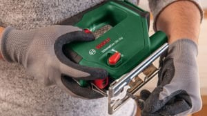 BOSCH UniversalSaw 18V-100 Akülü Dekupaj Testere (Akü ve Şarj Aleti Hariç)