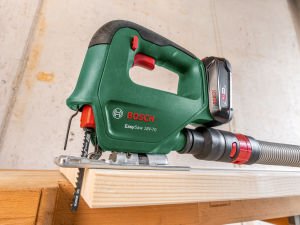 BOSCH EasySaw 18V-70 Akülü Dekupaj Testere (Akü ve Şarj Aleti Hariç)