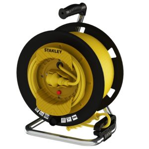 Stanley ST-G Serisi 1 Soketli 35+2 Metre 3x1.5mm Makaralı Kablo IP44