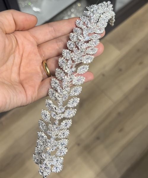 CANNES ZİRKON SAÇ AKSESUARI