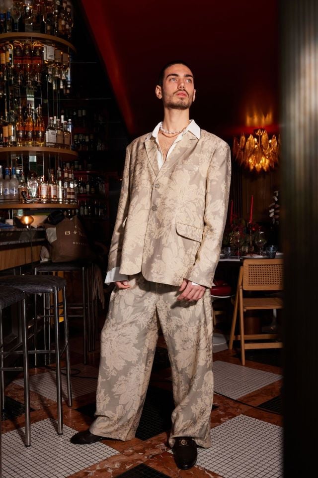 Gray men's Pant with floral details