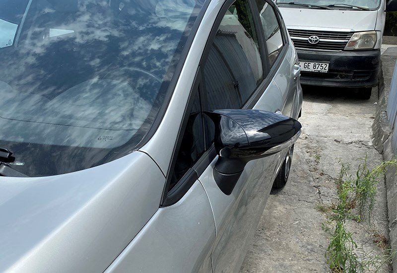 Ford Fiesta MK7 Yarasa Ayna Kapağı - Parlak Siyah ABS PLASTİK, Yapıştırma, Piano Black