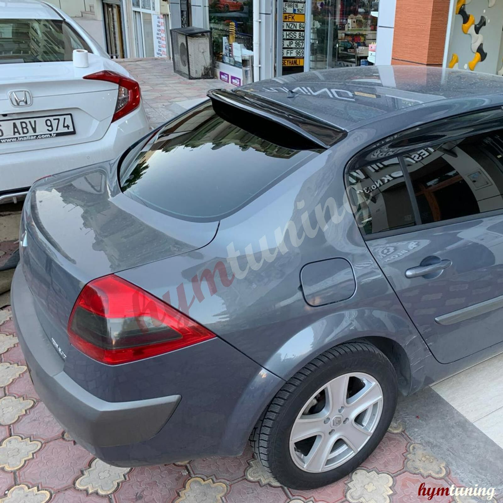 Renault Megane 2 SD Cam Üstü Spoyler, Parlak Siyah, ABS Plastik