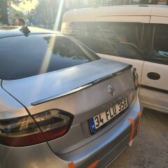 Universal Esnek Spoiler Yarasa Model HYM-M4-124, Piano Black