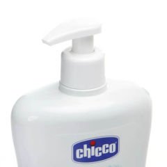 Chicco Baby Moments Doğal Göz Yakmayan Bebek Saç ve Vücut Şampuanı 750 ml