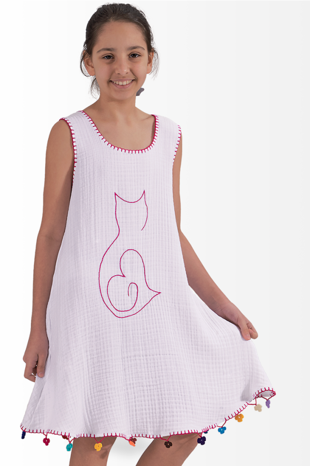 Müslin Kız Çocuk Yazlık Elbise El İşi Pembe Kedi Motifli Ada Model Beyaz
