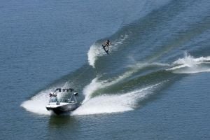 CWB Wakeboard. Model Faction