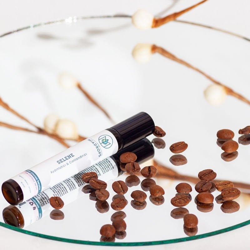Selene Aydınlatıcı & Canlandırıcı Doğal Göz Çevresi Serumu - 10ml