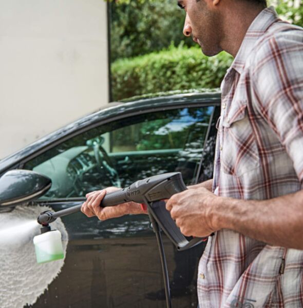 Bosch Yüksek Basınçlı Yıkama Araç Universal Aquatak 135