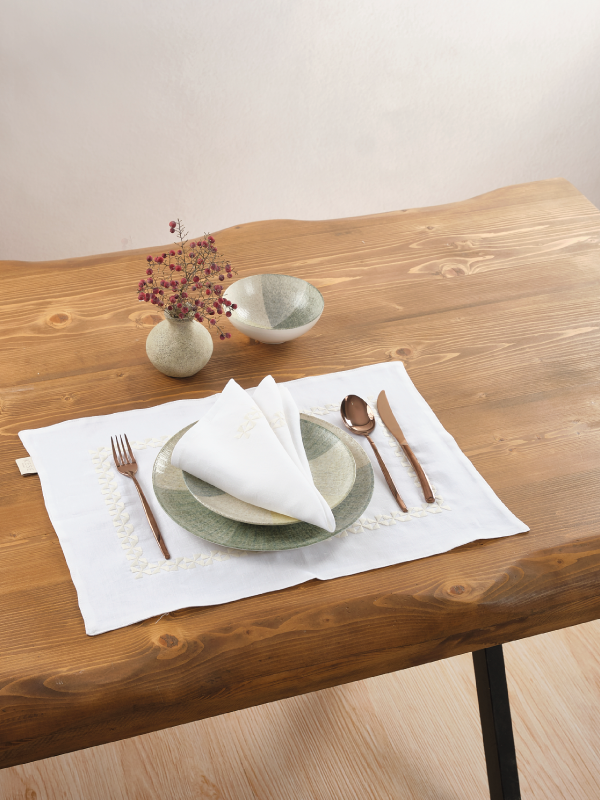 DELICATE - AMERİKAN SERVİS