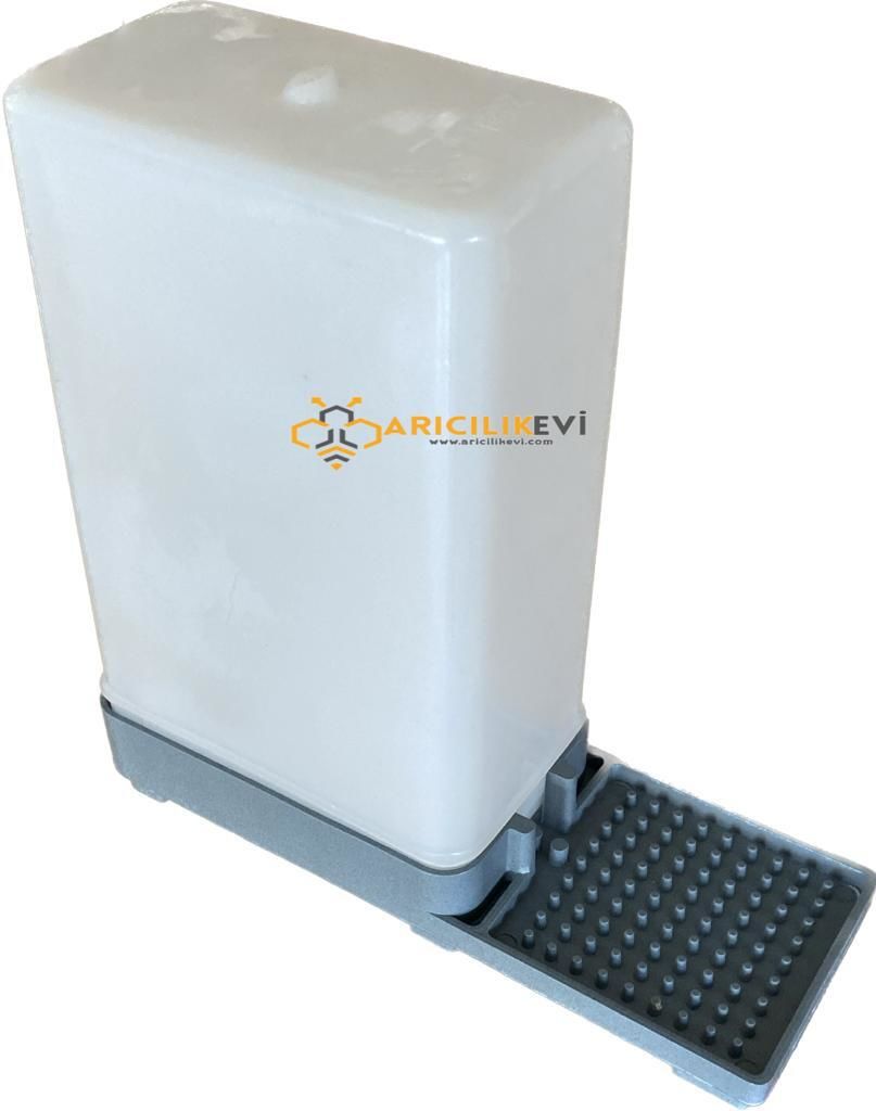 Kavanoz Tipi Yemlik - 0,75 lt