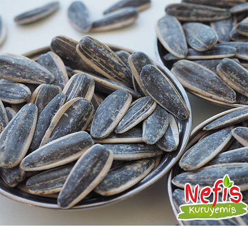 Sunflower Seeds with Salt  (Ay Çekirdeği Tuzlu)