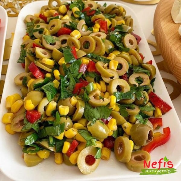 pickled olive salad  (zeytin salatası turşusu)