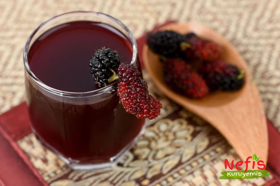 black mulberry syrup  (kara dut şurubu)