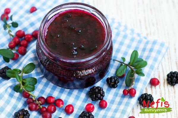 Blackberry jam  (böğürtlen reçeli)
