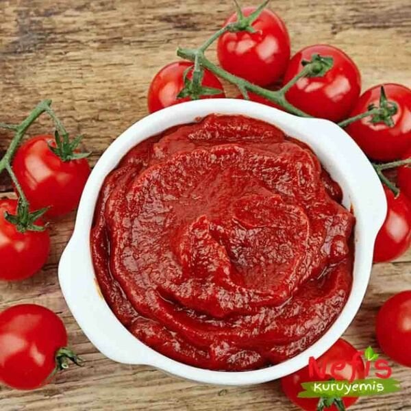 tomato paste  (domates salçası)