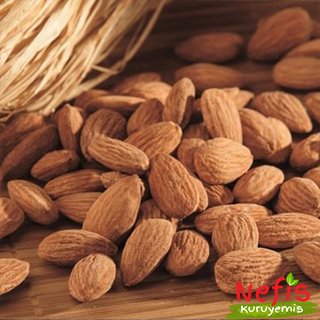 Roasted Almonds (Badem Kavrulmuş)