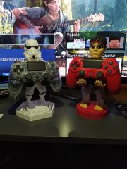 Stormtrooper/Ryu Joystick Standı