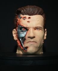 Terminator T-800 Kulaklık Standı