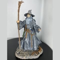 Gri Gandalf Figürü – El Yapımı, Sınırlı Stok, Koleksiyonluk