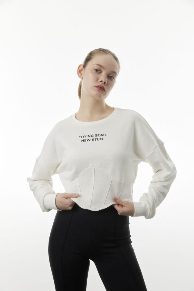 Bel Korse Detaylı Crop Slogan Baskılı Sweatshirt Beyaz XL