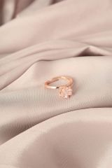 Rose Renk Metal Beyaz Lotus Çiçeği Model Ayarlanabilir Kadın Yüzük
