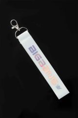 Beyaz Renk Anahtarlık