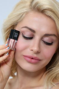 Pastel Glow Liquid Eyeshadow 221 Dreamland - Göz Farı