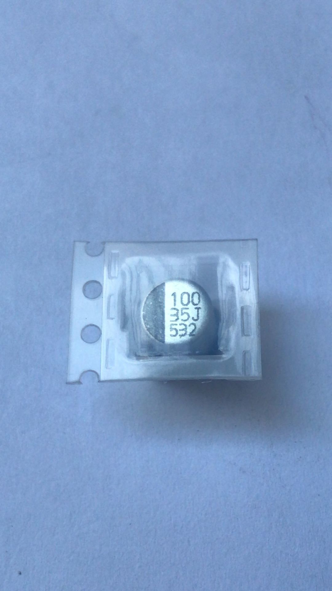 100UF 35V   SMD ELEKTROLİTİK KONDANSATÖR