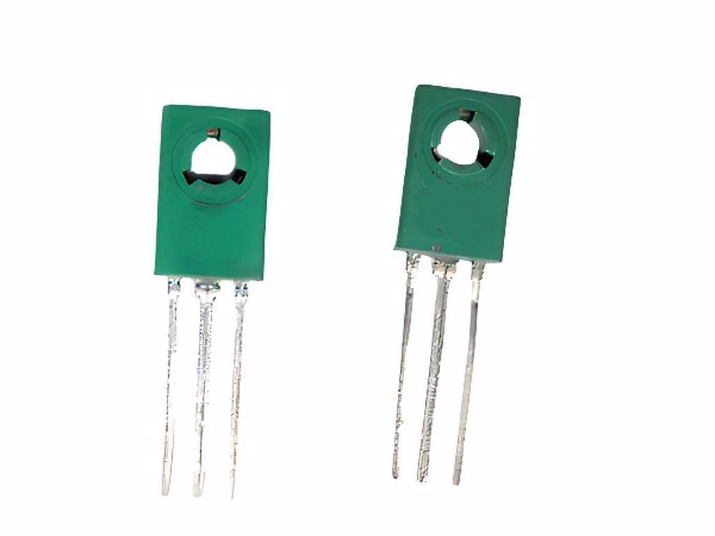 2SA505-R          TO-126        1A 50V 5W       PNP TRANSISTOR