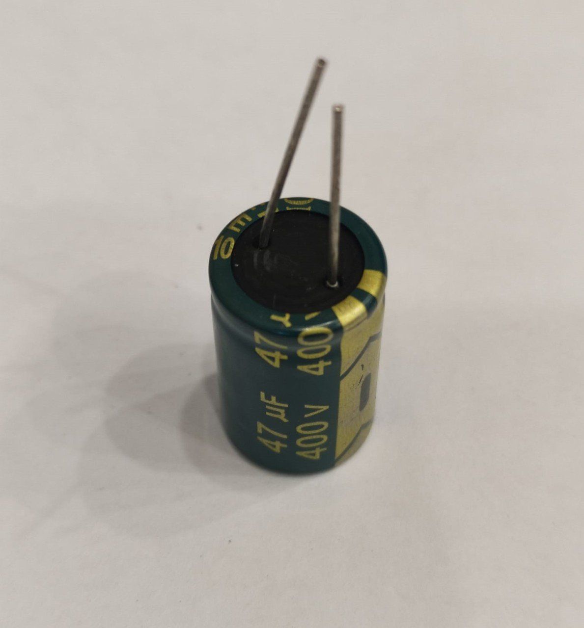 5 ADET - 47UF 400V 105C 16X25   ELEKTROLİTİK ALÜMİNYUM KONDANSATÖR