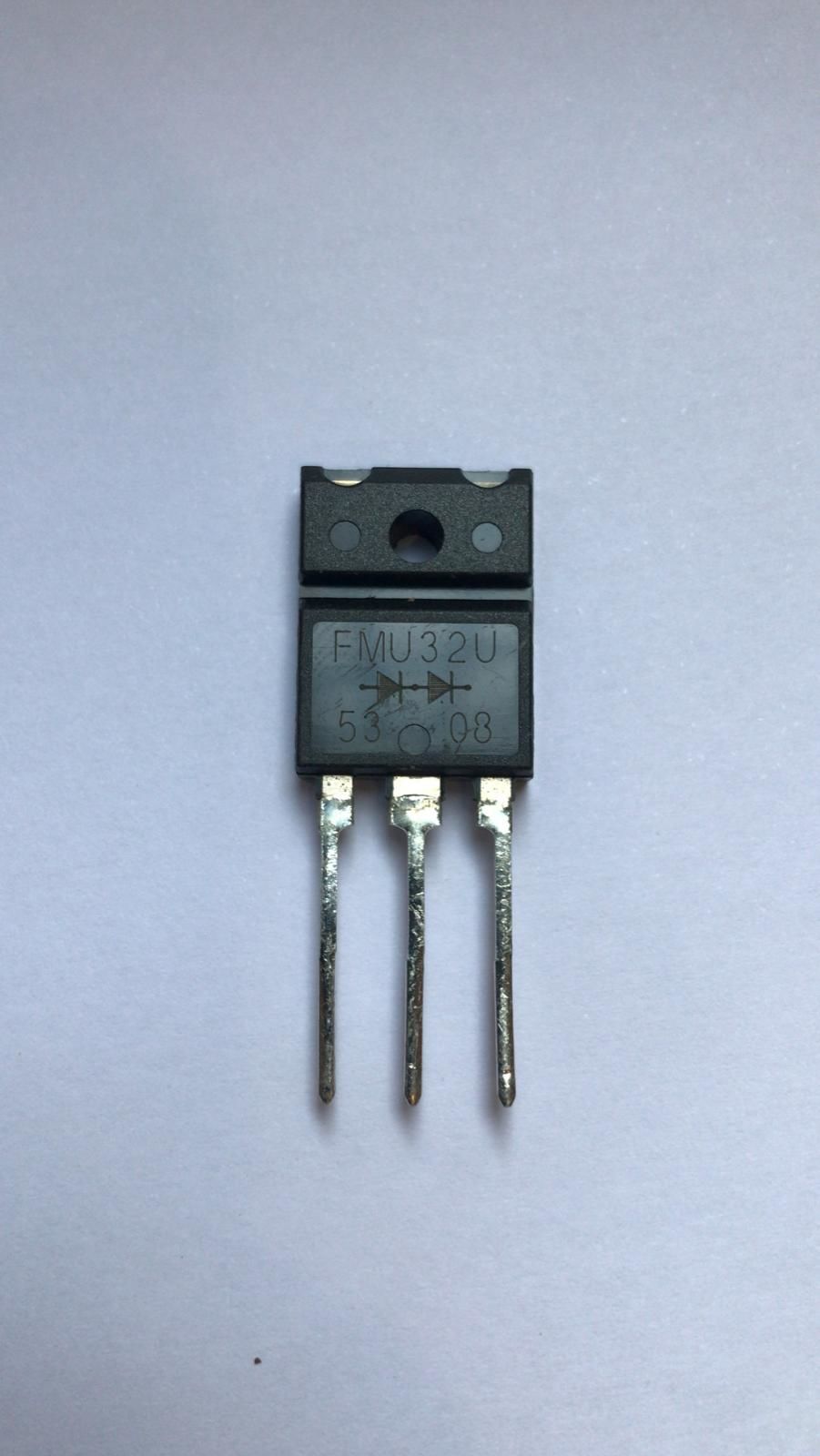 FMU32U   TO-3P   20A 200V   ULTRA FAST RECTIFIER DIODE