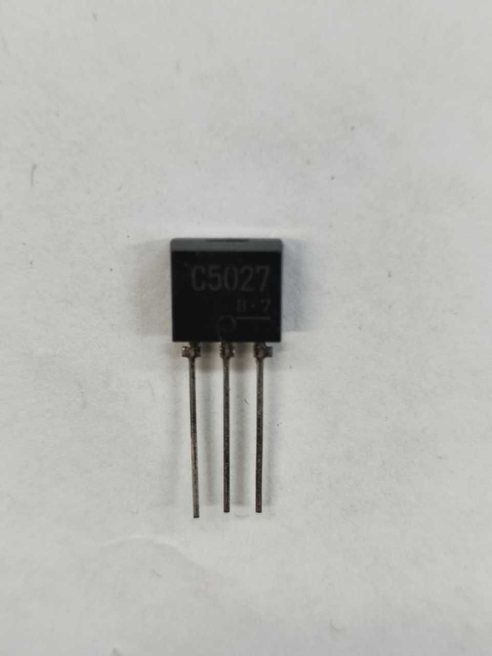 2SC5027        SIL-3         3A 800V 50W      NPN TRANSISTOR