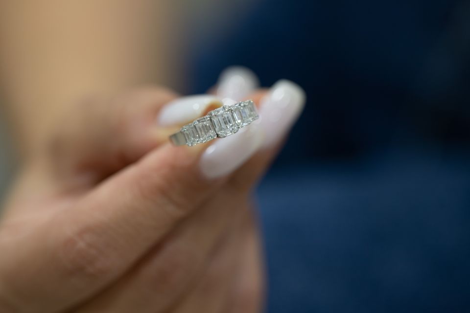 0.80 Karat Beştaş Baget Yüzük