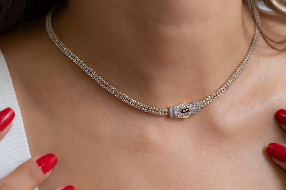 TAŞLI ALTIN CHOKER KOLYE