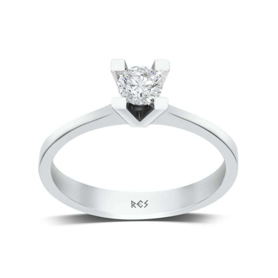 0.09 KARAT PIRLANTA TEKTAŞ YÜZÜK