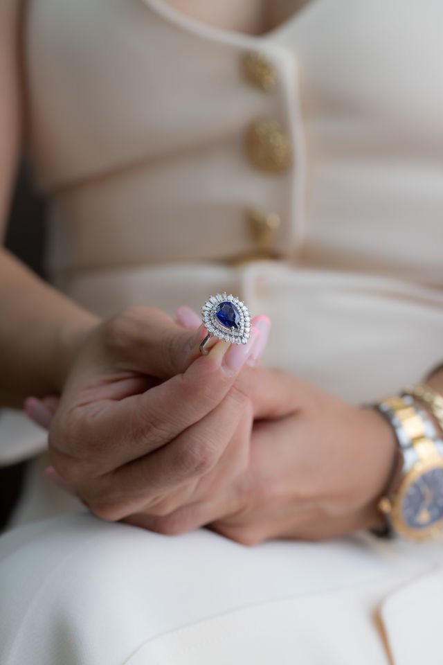 2.52 KARAT SAFİR DAMLA PIRLANTA YÜZÜK