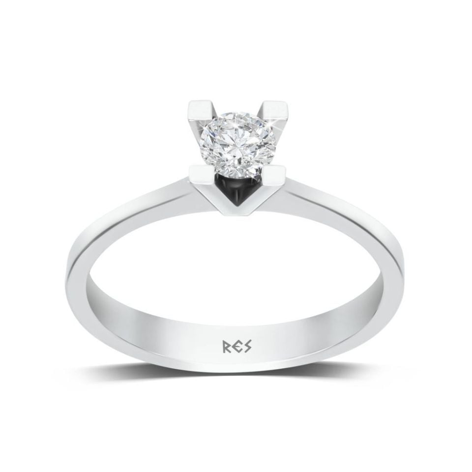 0.05 KARAT PIRLANTA TEKTAŞ YÜZÜK