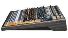Tascam Model 2400 24 Kanal Analog Kayıt Mikseri