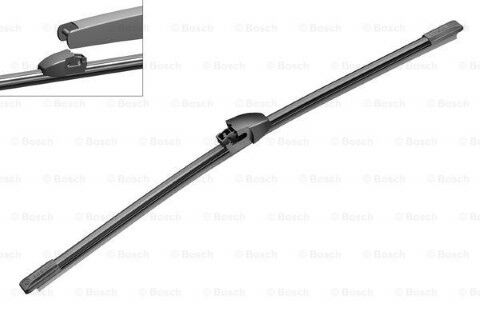 Volkswagen Touareg 2.5TDI 2003-2010 Bosch Arka Silecek A330H