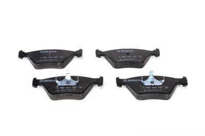 BMW 5 E34 520i 2.0 1988-1995 Bosch Ön Balata NETPAR23204