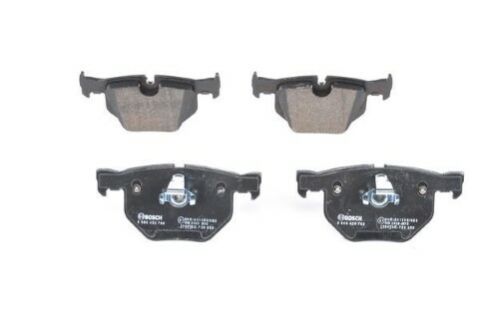 BMW 5 E60 525D 2.5 2004-2007 Bosch Arka Balata 23732