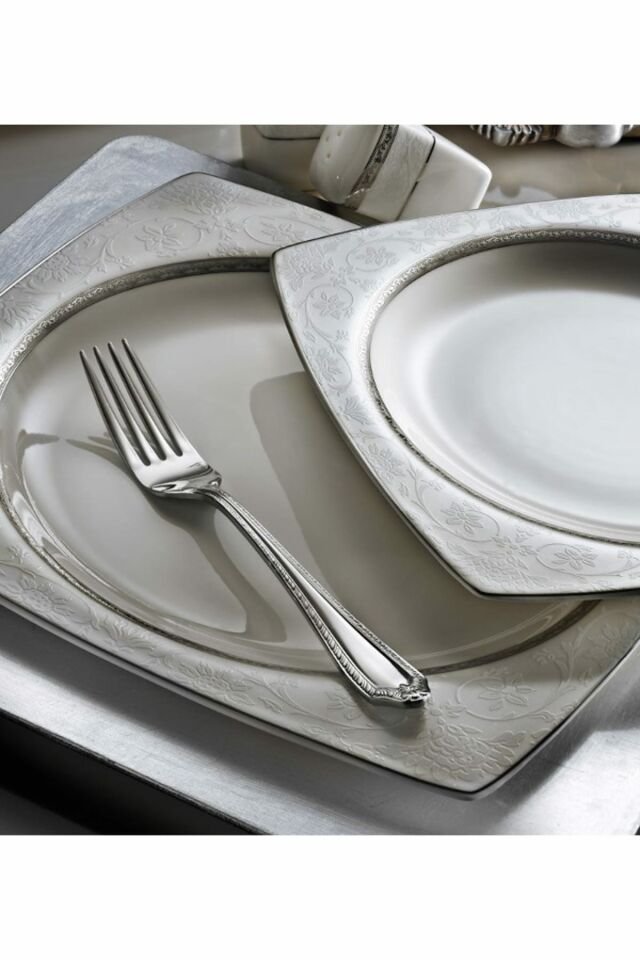 Kütahya Porcelain Bone Mare 62 Pieces 9620 Patterned Dinnerware