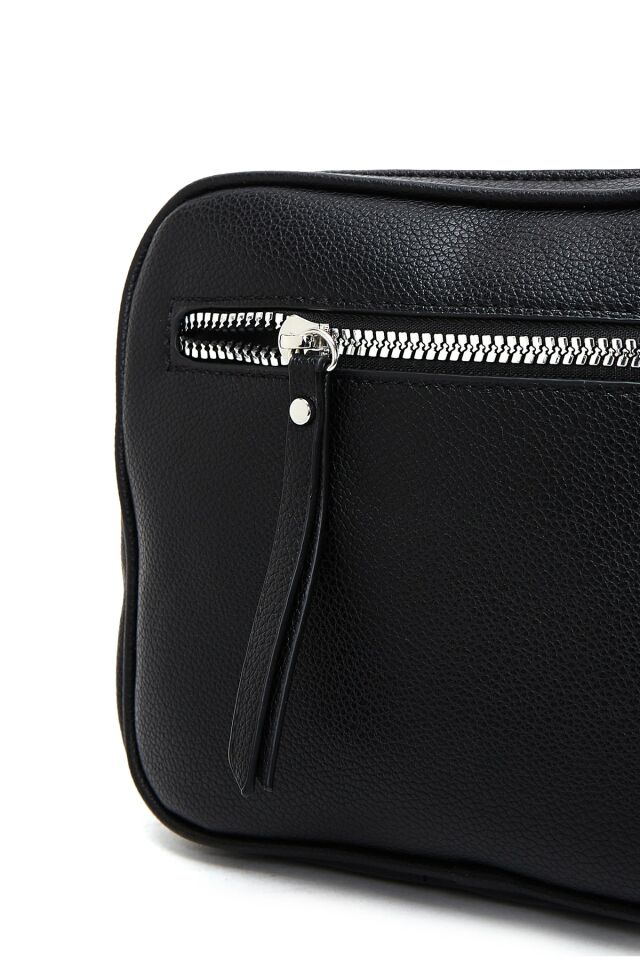 Women's Accessory Detail Crossbody Bag
