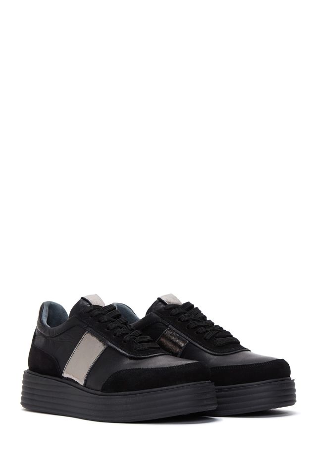 Women's Thick Sole Leather Sneaker
