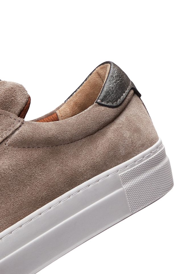 Women's Leather Suede Sneaker