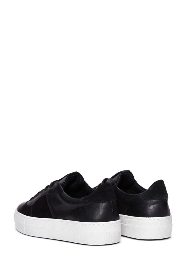Women's Leather Sneakers