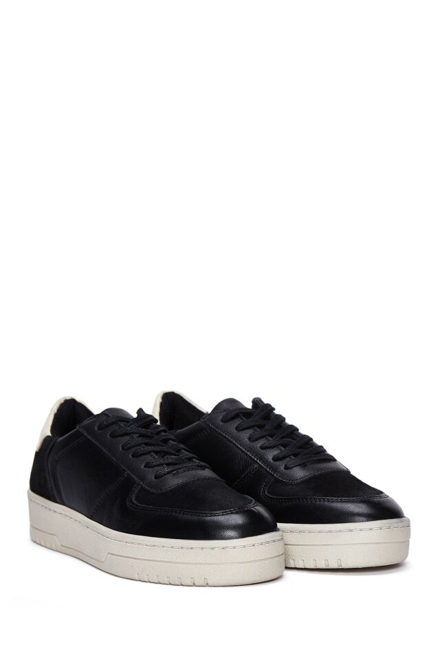 Women's Leather Sneakers