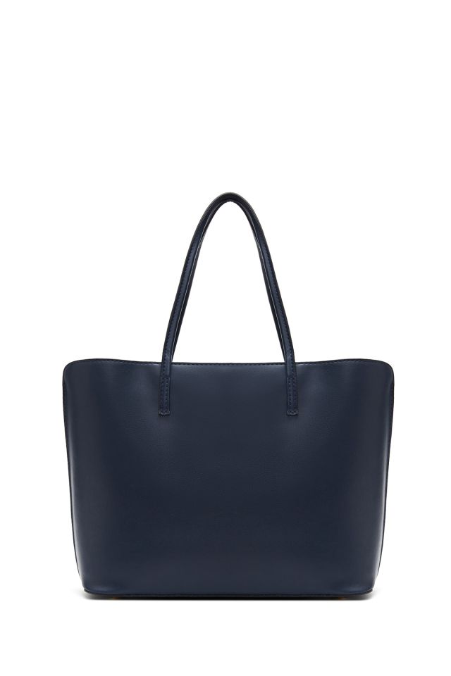 Women's Classic Shoulder Bag
