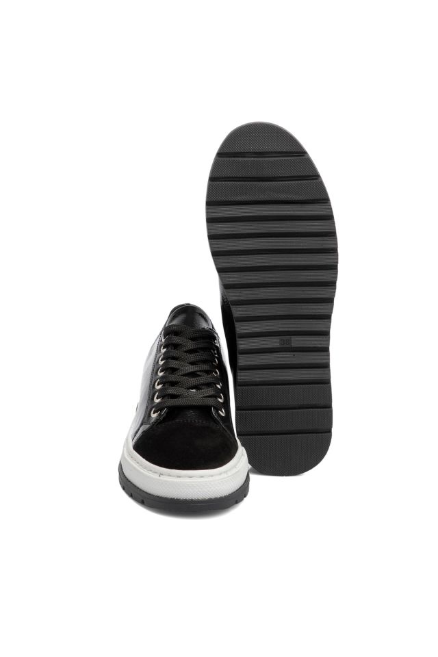 Black Leather Women's Shoes